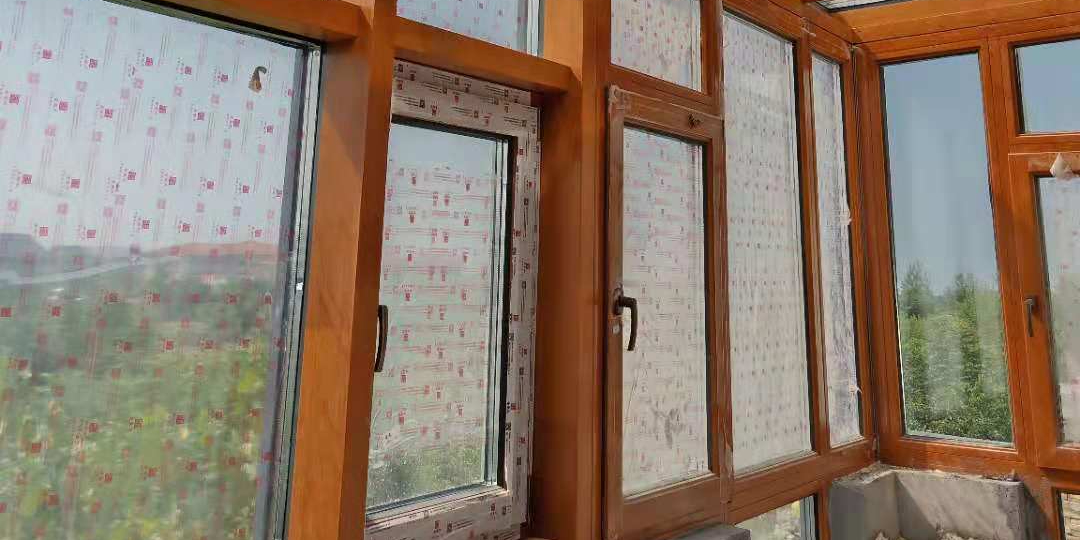 金堂木為中德度假村提供鋁包木門(mén)窗與鋁木陽(yáng)光房案例